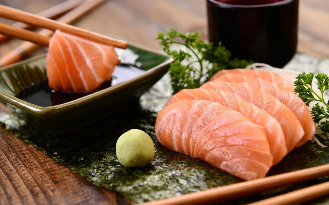 Zivis ir viena no japāņu uztura pamatelementiem, izņemot treknas šķirnes, piemēram, lasi. 